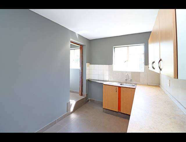 3 BEDROOM HOUSE FOR SALE IN CYRILDENE